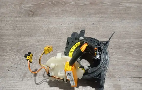 Volvo S80 Airbag slip ring squib (SRS ring) 31343218