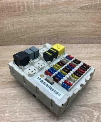 Ford Focus Fuse module 2M5T14A073BD