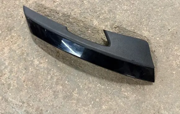 Toyota Auris E180 Other front door trim element 7464802020