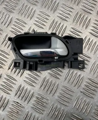 Citroen C4 I Picasso Rear door interior handle 303965