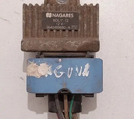 Renault Laguna III Glow plug pre-heat relay 9640469680 BDL712
