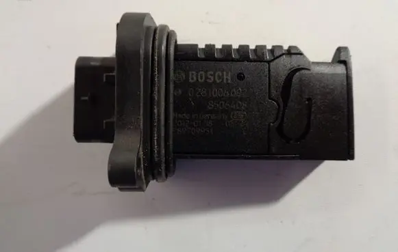 BMW 5 F10 F11 Mass air flow meter 8506408