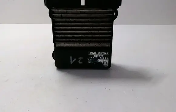 Toyota Avensis T250 Engine control unit/module 8987120050 1310001260
