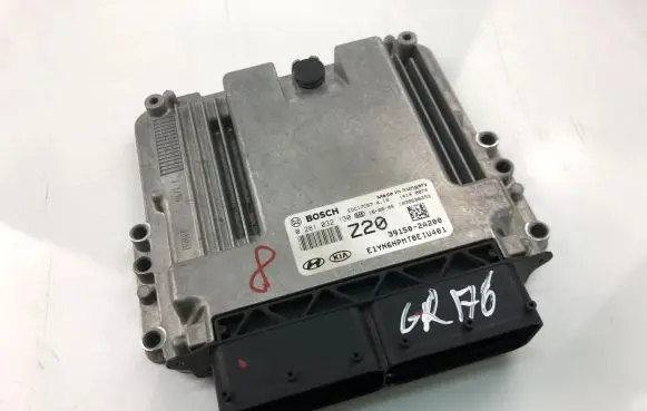 KIA Venga Engine control unit/module ECU 391502A200 0281032130