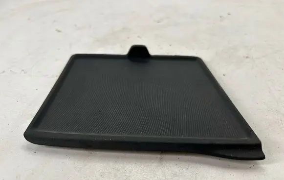 Chrysler Pacifica Central console drawer/shelf pad 61868AH 5103518 3347515