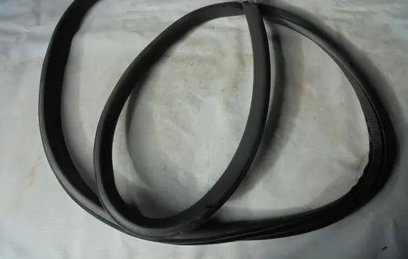 Opel Astra J Front door rubber seal