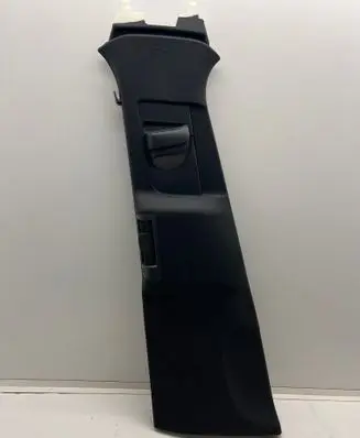 Volvo XC90 (B) pillar trim (top) 31651529