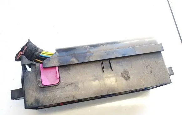 Skoda Fabia Mk2 (5J) Fuse box set 63598004