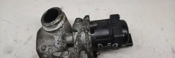 Peugeot 5008 EGR valve cooler 01017109 004412945