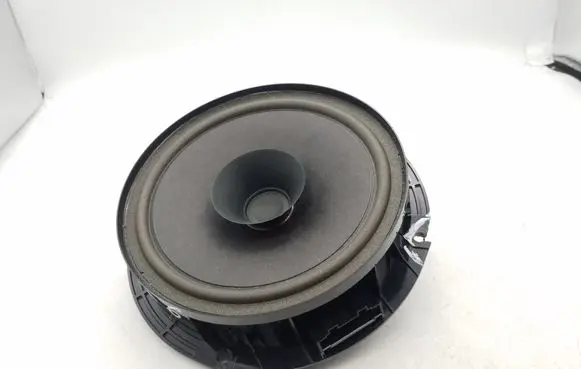Volkswagen Jetta VI Rear door speaker 5C6035710