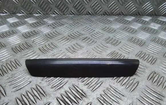 Volkswagen Transporter - Caravelle T5 Front door handle cover 7H0867171C