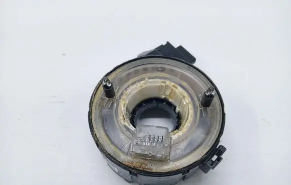 Volkswagen Golf Plus Airbag squib ring wiring 1K0959653C