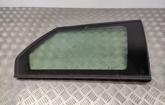 Citroen C4 Grand Picasso Rear side window
