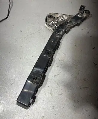 KIA Ceed Rear bumper mounting bracket 866131H100