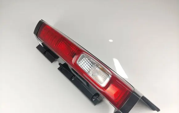 Opel Vivaro Rear/tail lights 93857722