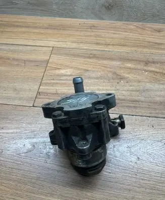 Ford Galaxy Power steering pump 91130