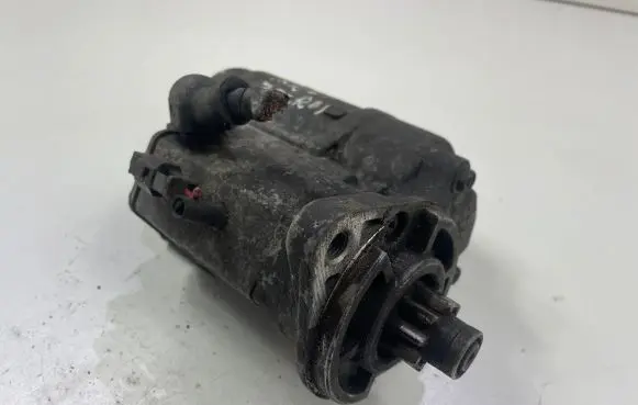 Hyundai Trajet Starter motor