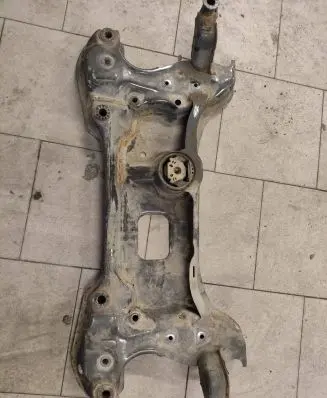 Skoda Superb B6 (3T) Front subframe 1001