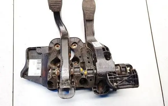 Peugeot Bipper Clutch pedal 