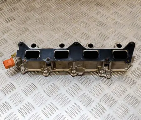 Audi A1 Fuel main line pipe 06J906051DQF120111