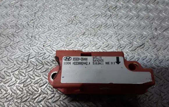 Hyundai Santa Fe Airbag deployment crash/impact sensor 9592026000