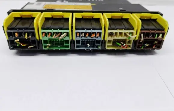 Jaguar X-Type Central body control module 4X4315K600BD