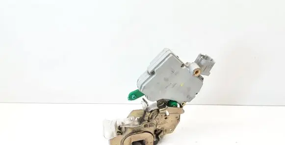 Nissan Terrano Rear door lock