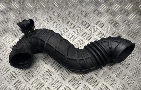 Audi A6 S6 C4 4A Air intake hose/pipe 4A0145747A EL05804