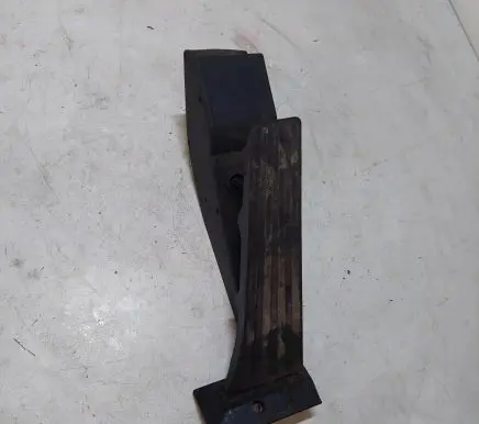 BMW 5 E60 E61 Accelerator throttle pedal 676698002