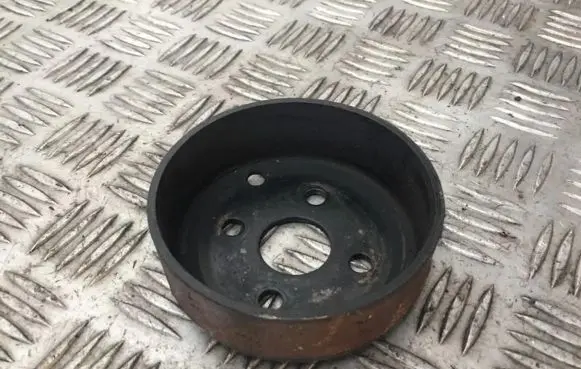 Toyota RAV 4 (XA20) Water pump pulley 