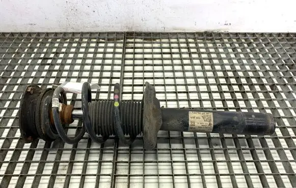 Volkswagen PASSAT B8 Front shock absorber/damper 3Q0413031AM