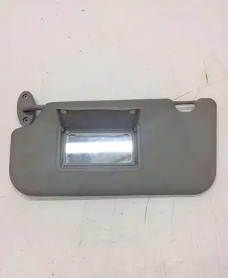 Sun visor