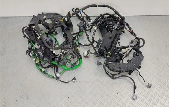 Ford Kuga III Right interior wiring harness LX6T90LE36688