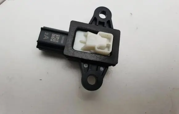 Volvo XC90 Airbag deployment crash/impact sensor 31406731 09262018