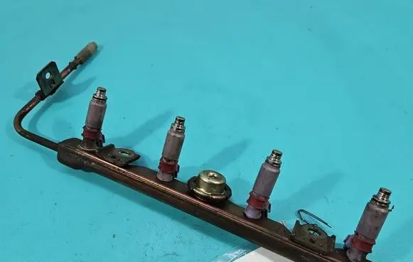 Toyota Corolla Verso E121 Fuel injector 2325022100 IMPRK1556805