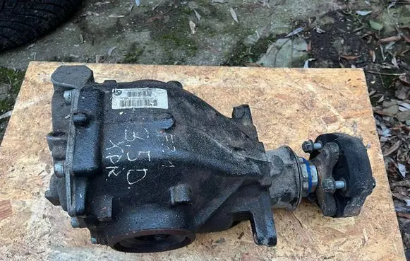 BMW 1 F20 F21 Rear differential 7544873 5764256 256