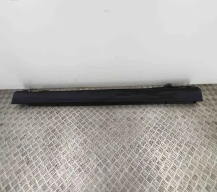 Suzuki SX4 S-Cross Sill 77231636T0