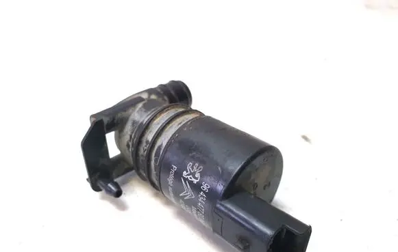 Peugeot 407 Windscreen/windshield washer pump 9643447780