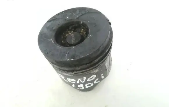 Renault Megane II Piston 