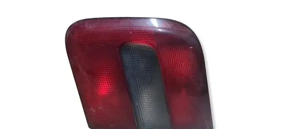 Volvo S70 V70 V70 XC Tailgate rear/tail lights 9151634