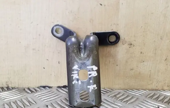 Opel Astra J Front door upper hinge