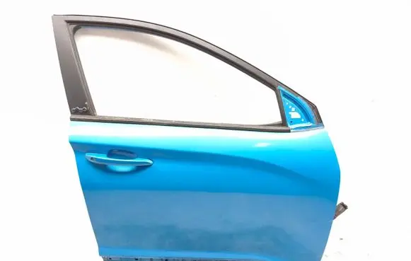 Hyundai Kona I Front door 