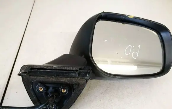 Toyota Auris 150 Front door electric wing mirror e9026228