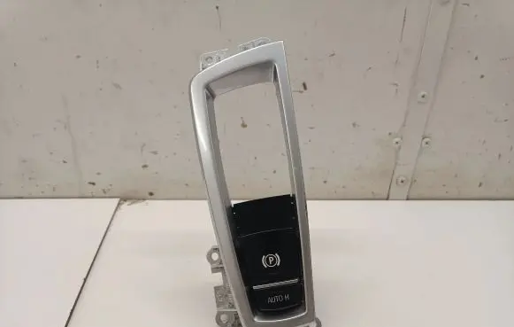 BMW 6 F06 Gran coupe Hand parking brake switch 9385029