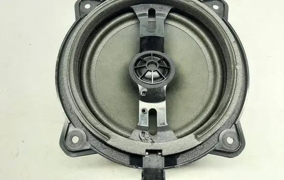 Audi A3 S3 8P Front door speaker 8H0035411D