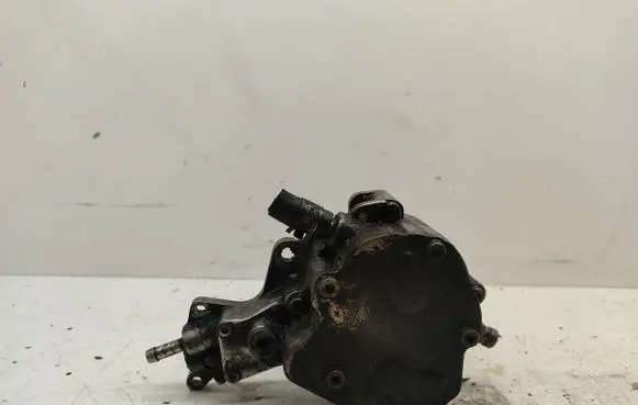 Volkswagen Sharan Vacuum pump 038145209A