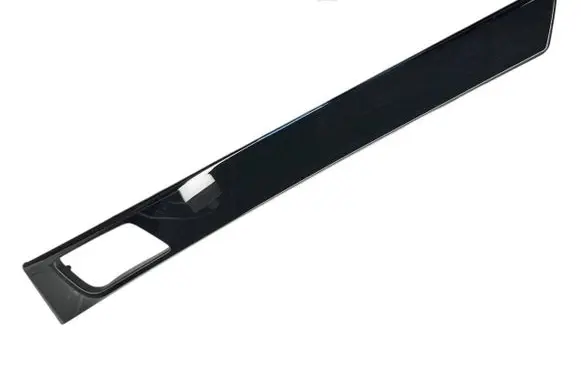 Front door trim (molding)