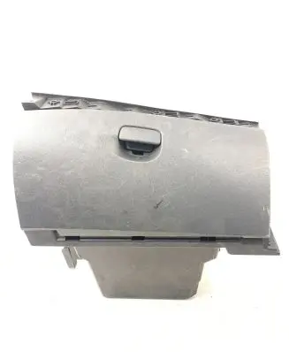 Renault Megane III Glove box 681080008R