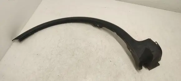 Suzuki SX4 Front arch trim 7722179J0L
