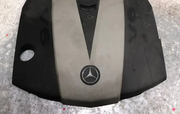 Mercedes-Benz ML W164 Engine cover (trim) A6420106167BILI A6420106167